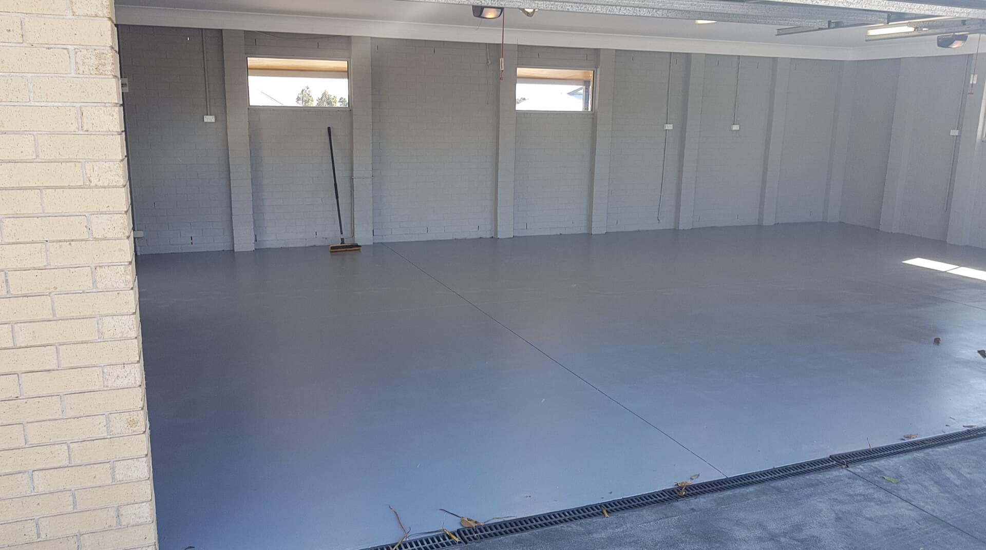 epoxy-resin-garage-floor-flooring-tips